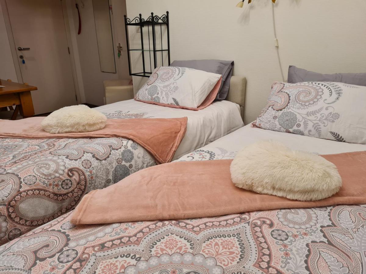 La Rose Bed & Breakfast NeerNeerpelt Екстериор снимка