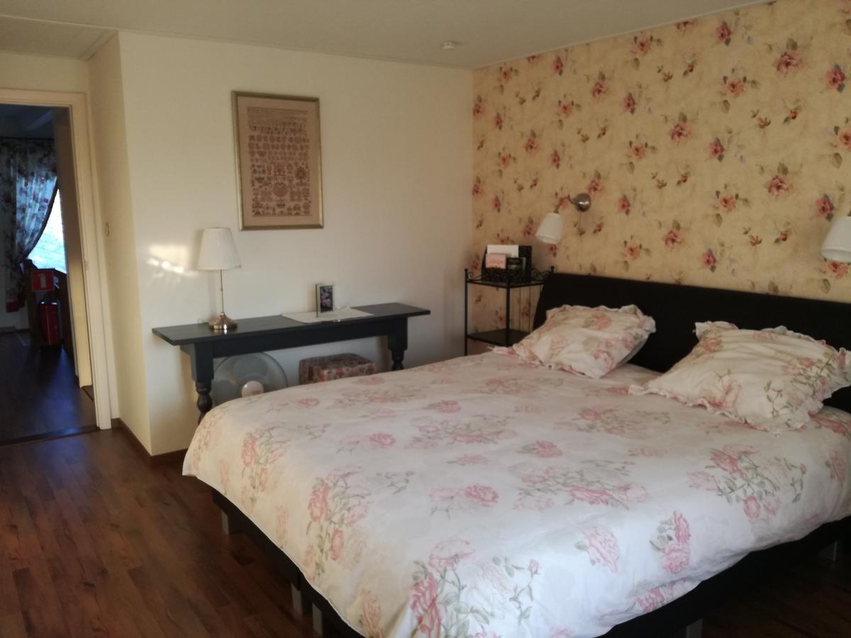 La Rose Bed & Breakfast NeerNeerpelt Екстериор снимка
