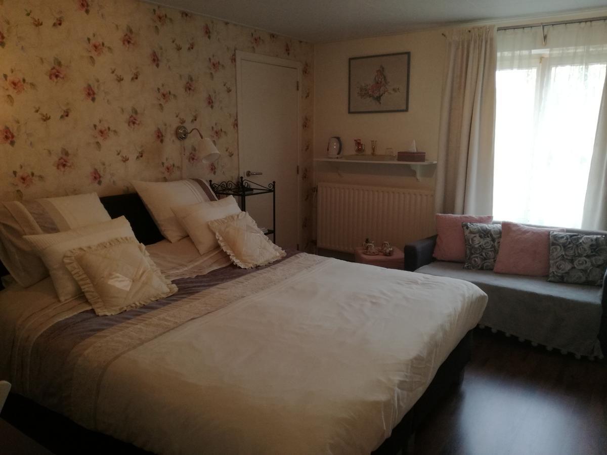La Rose Bed & Breakfast NeerNeerpelt Екстериор снимка