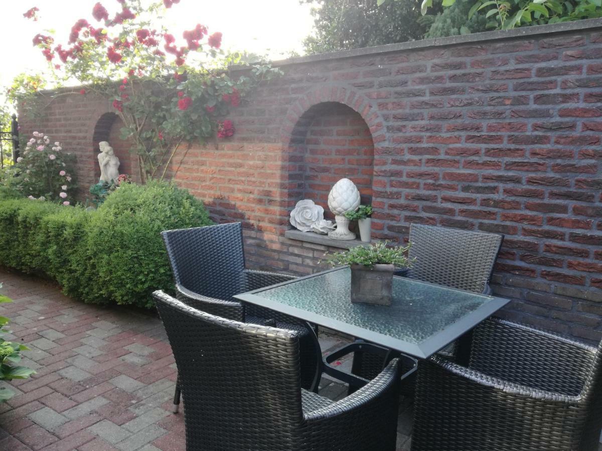 La Rose Bed & Breakfast NeerNeerpelt Екстериор снимка